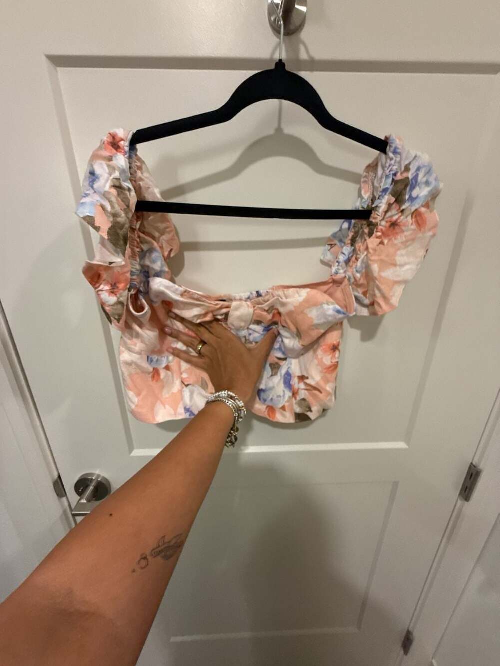 Express Floral Print Off-the-Shoulder Ruffle Sleeve Crop Top